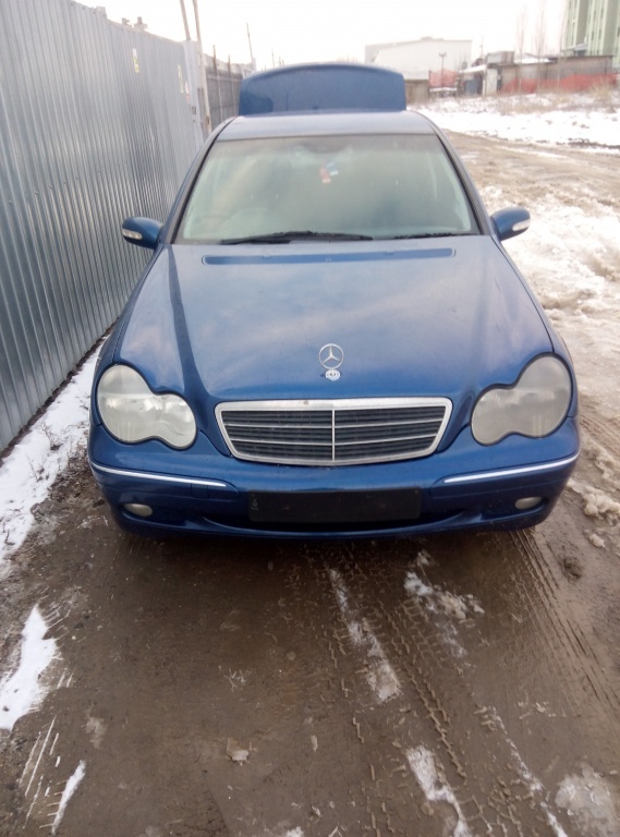 FAR DREAPTA MERCEDES C-CLASS W203