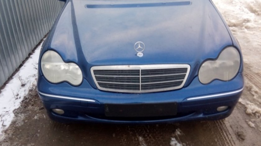 FAR DREAPTA MERCEDES C-CLASS W203