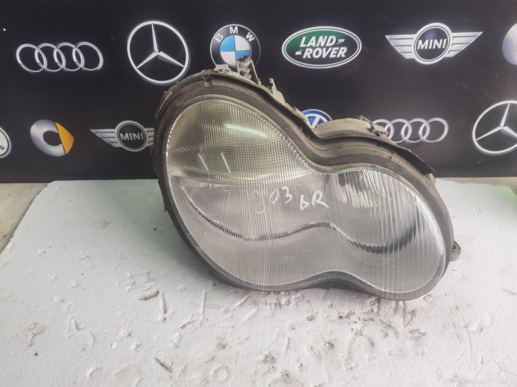 Far dreapta Mercedes C220 cdi w203