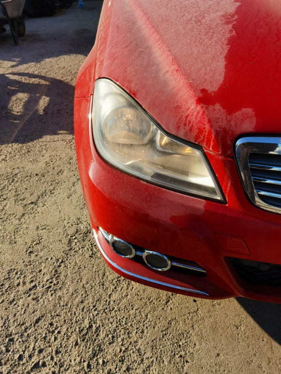 Far dreapta Mercedes c220 cdi w204 facelift