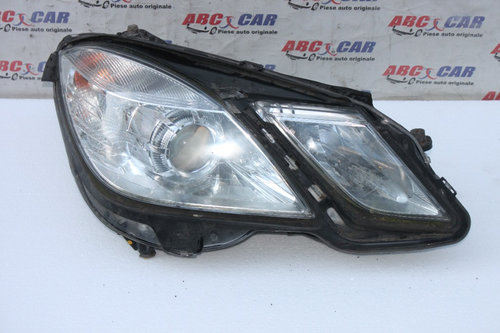 Far dreapta Mercedes E-Class W212 2010-2013 cod: A2128208461