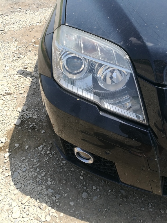 Far dreapta mercedes GLK x204 xenon