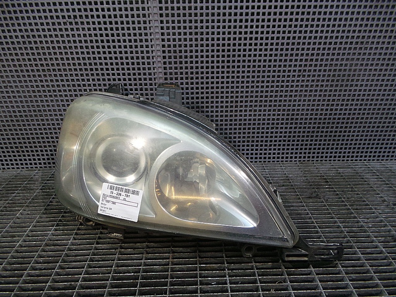 FAR DREAPTA MERCEDES ML ML - - (1998 2005)