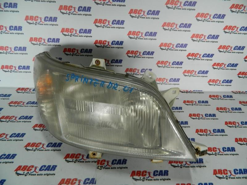 Far dreapta Mercedes Sprinter 1995-2006 903