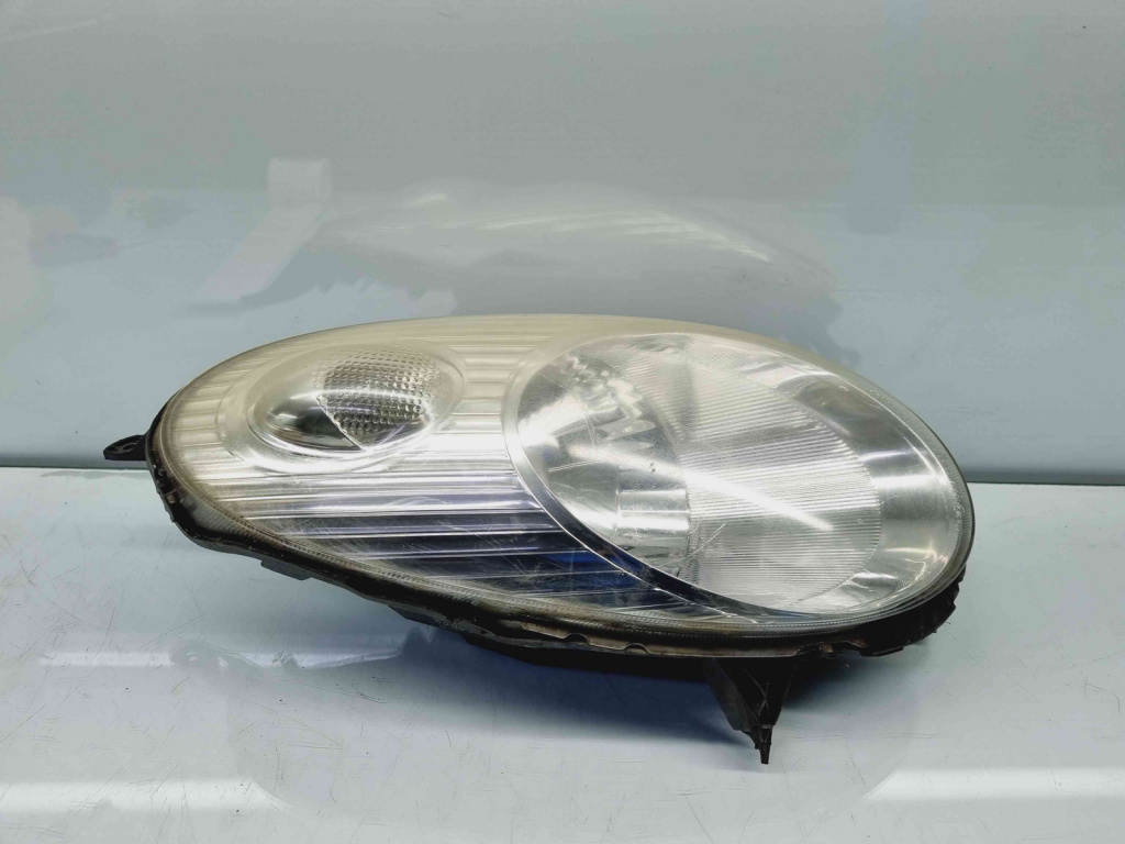 Far dreapta Nissan Micra 3 (K12) [Fabr 2003-2010] OEM