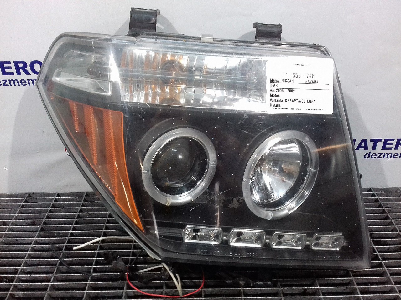 FAR DREAPTA NISSAN NAVARA NAVARA - - (2005 2010)