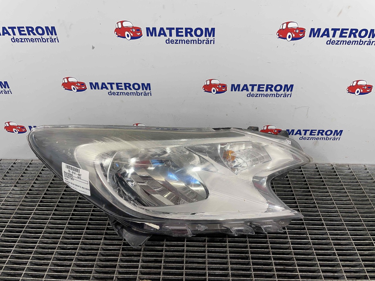 FAR DREAPTA NISSAN NOTE - - (2013 2019)