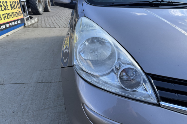 Far dreapta Nissan Note E11 [facelift] [2009 - 2014]
