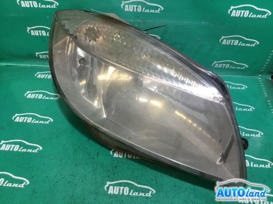 Far Dreapta O Ureche Rupte Skoda FABIA 2006