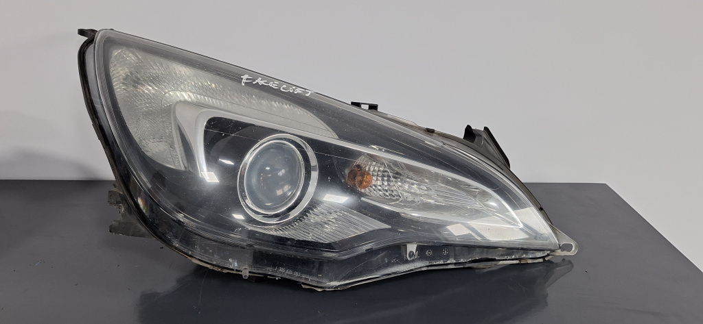Far dreapta Opel Astra J (2009-2012) 2.0 Motorina 2012, VOLAN DREAPTA / FACELIFT / 13281283