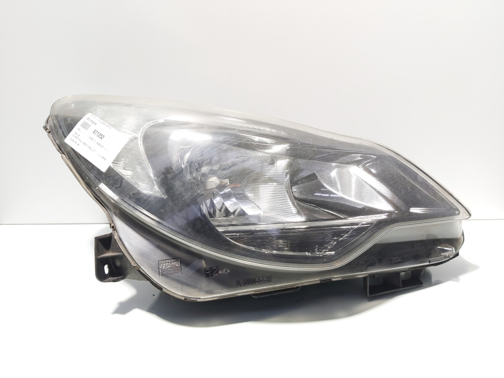 Far dreapta, Opel Corsa D (id:671252)