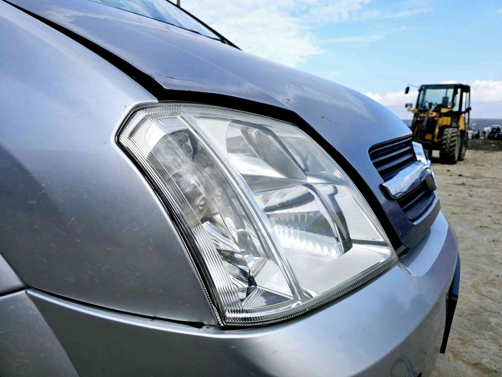 Far dreapta Opel Meriva A [Fabr 2003-2009] OEM