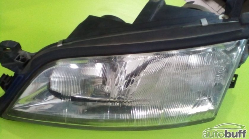 Far dreapta Opel Vectra B 88201726