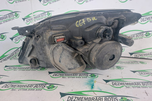 Far dreapta Opel Vectra C [2002 - 2005] Sedan 4-usi 2.0 DTI MT (101 hp)