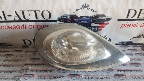Far dreapta OPEL Vivaro A Combi (X83) cod piesa : 91165720