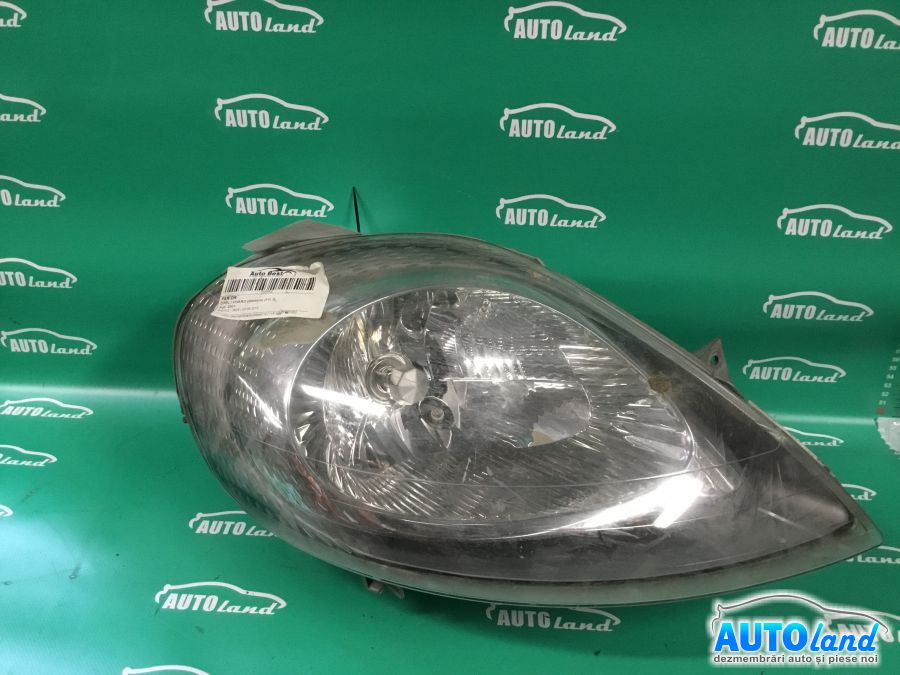 Far Dreapta Opel VIVARO Combi J7 2001