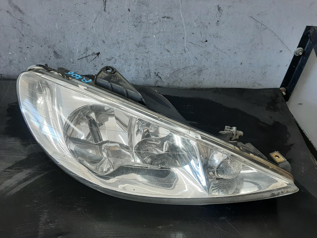 Far dreapta peugeot 206 2a c hatchback 9628666780 6205s9087276