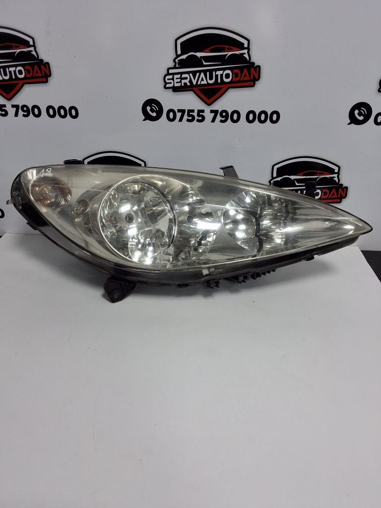 Far dreapta Peugeot 307 (2001-2006) 2.0 Motorina 2001, VOLAN DREAPTA / 9634369280