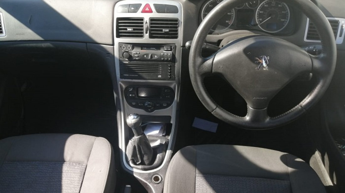 FAR DREAPTA PEUGEOT 307 FAB. 2000 – 2007 ⭐⭐⭐⭐⭐