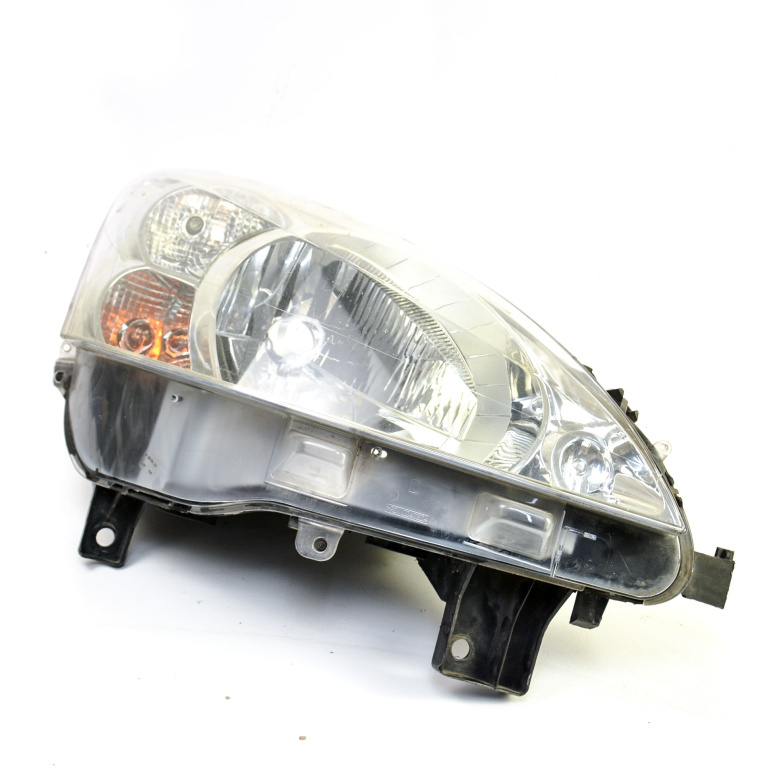 Far Dreapta Peugeot PARTNER Platou / Sasiu 2009 - Prezent 9682829280, 96 828 292 80, 24R0307229, 24 R-0307229, E2 24 R-0307229, 89072961, 9665499180, 96 654 991 80