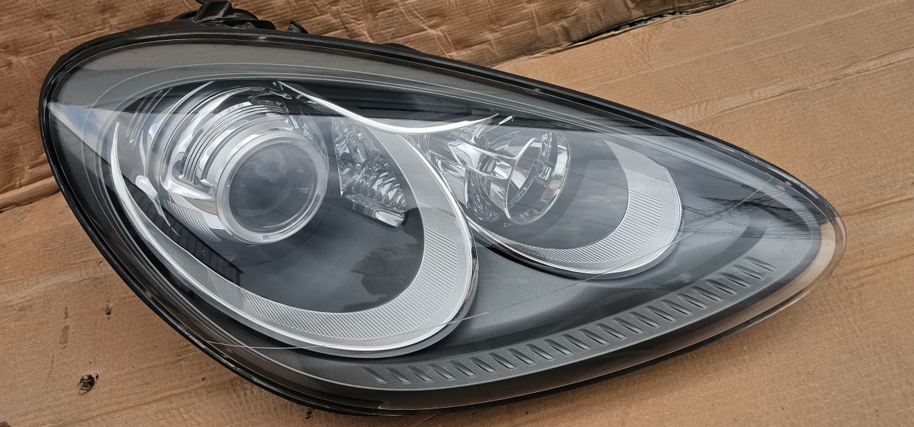 Far dreapta Porsche Cayenne 7P 2011 2012 2013 2014