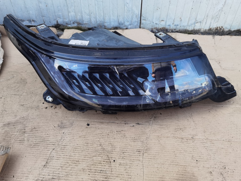 Far dreapta Range Rover Sport din 2019 Full Led