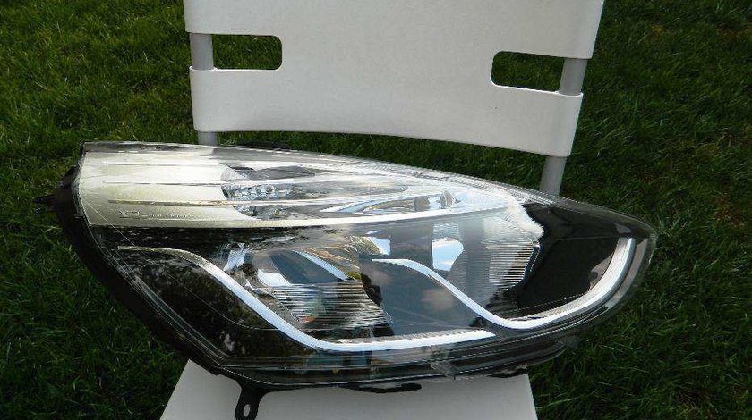 Far dreapta Renault Clio 4 cod 260102796R