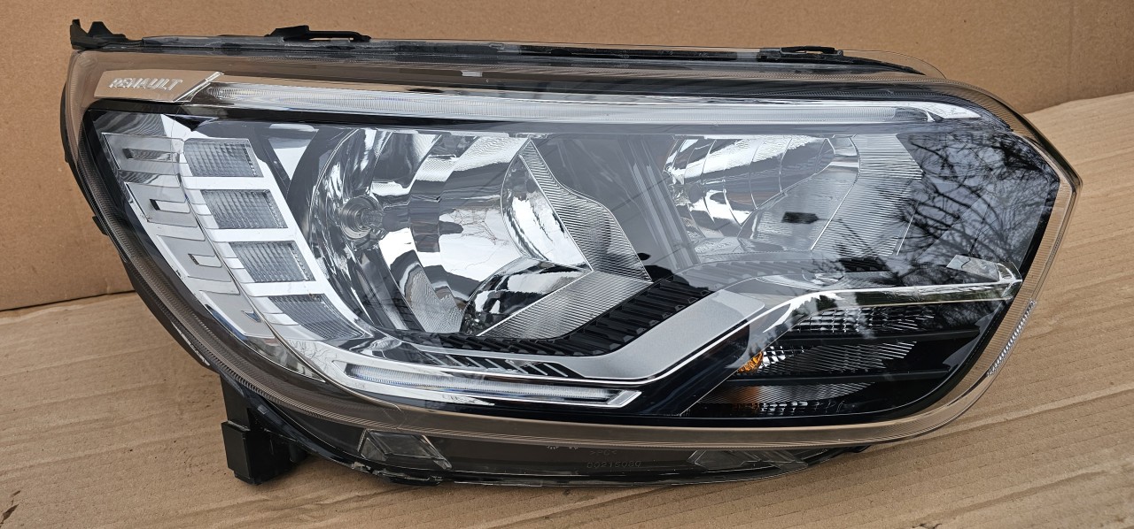 Far dreapta Renault Express 2021 2022 2023 2024