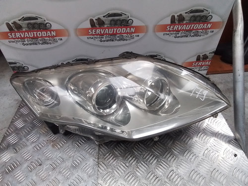 Far dreapta Renault Laguna 3 (2007-2010) 2.0 Motorina 2010, 260100032R / VOLAN DREAPTA