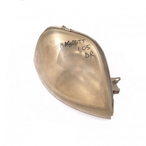 Far Dreapta Renault Mascott 1999-2013 8200163518D, E3302151, 04C5T2, 2200211117, 41940999900 Al