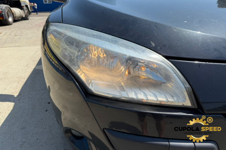 Far dreapta Renault Megane 3 [2008 - 2014]