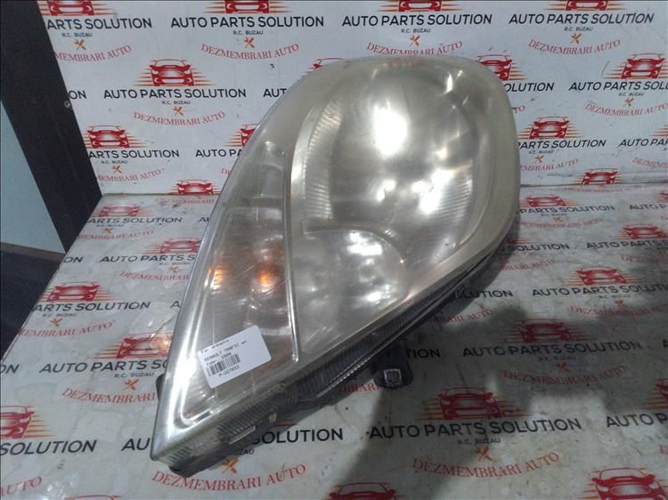 Far dreapta RENAULT TRAFIC an fabr. 2008