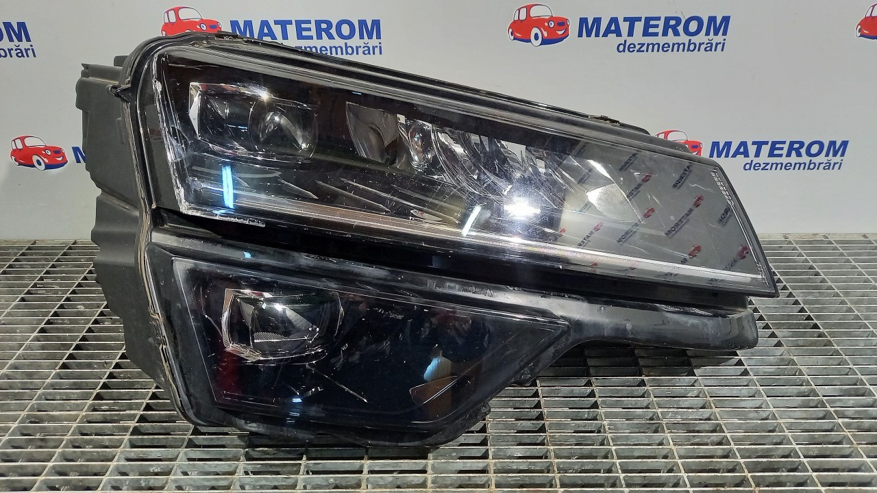 FAR DREAPTA SKODA KAROQ - - (2017 2021)