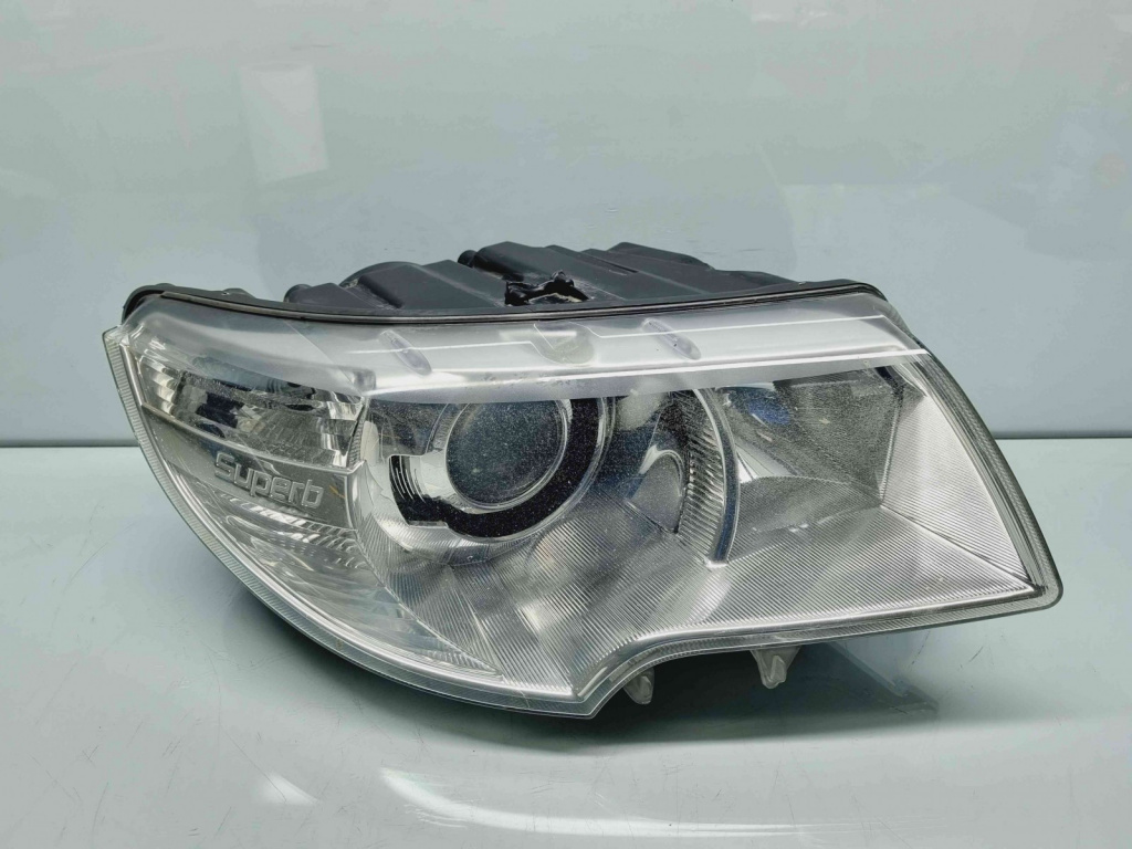 Far dreapta Skoda Superb II (3T4) [Fabr 2008-2015] 3T1941018B