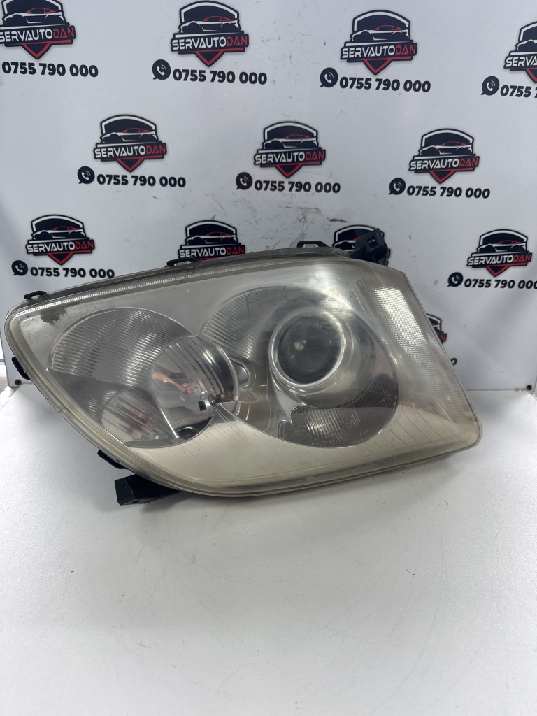 Far dreapta Toyota Avensis (2003-2008) T25 2.0 Motorina 2005, VOLAN DREAPTA