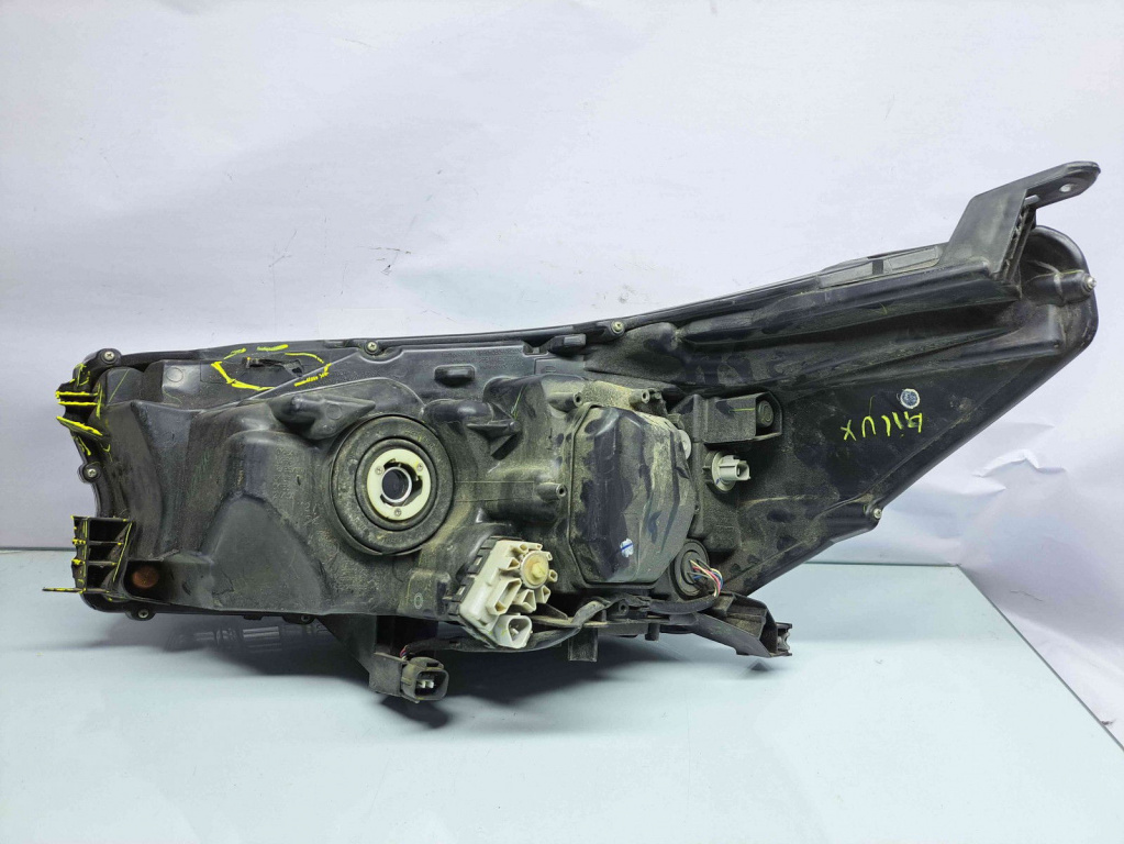 Far dreapta Toyota Hilux VIII [Fabr 2015-2024] OEM