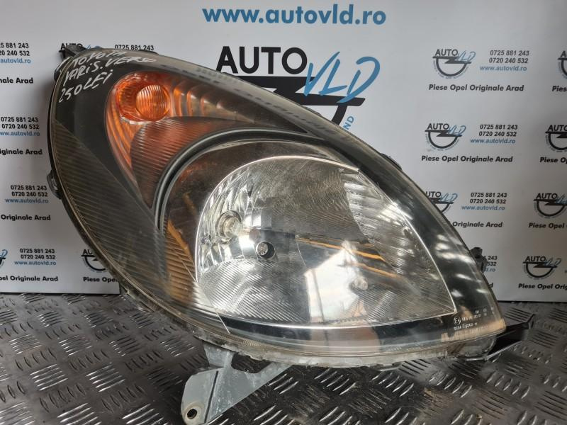 Far dreapta Toyota Yaris Verso 1999-2005