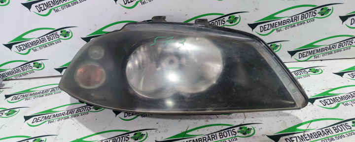 Far dreapta urechi rupte Seat Ibiza 3 6L [2002 - 2006] Hatchback 5-usi 1.2 MT (64 hp)