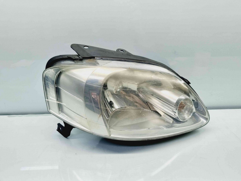 Far dreapta Volkswagen Fox (5Z1, 5Z3) [Fabr 2003-2011] OEM