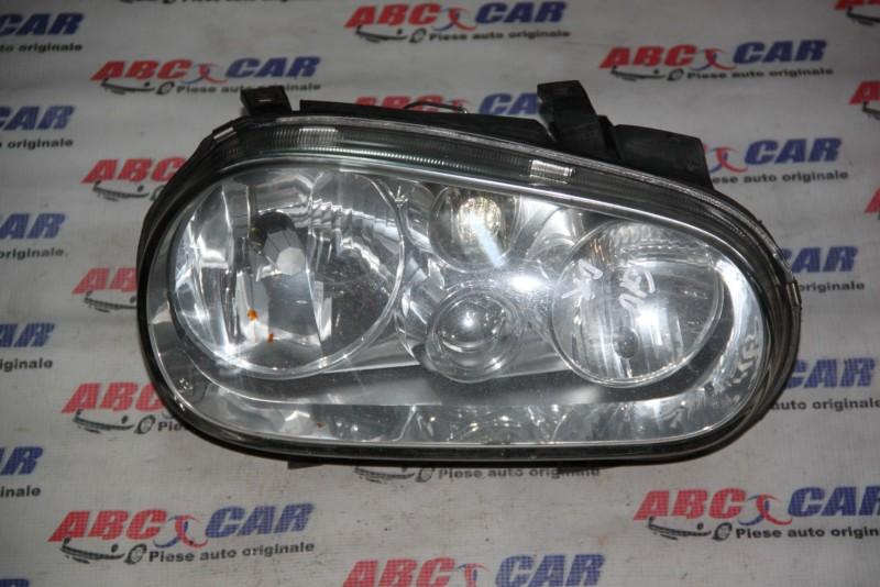 Far dreapta  Volkswagen Golf 4 1997-2005