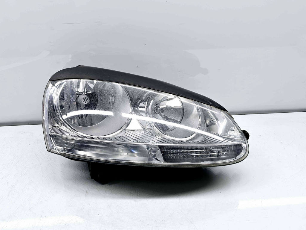 Far dreapta Volkswagen Golf 5 (1K1) [Fabr 2004-2008] 1K6941006R