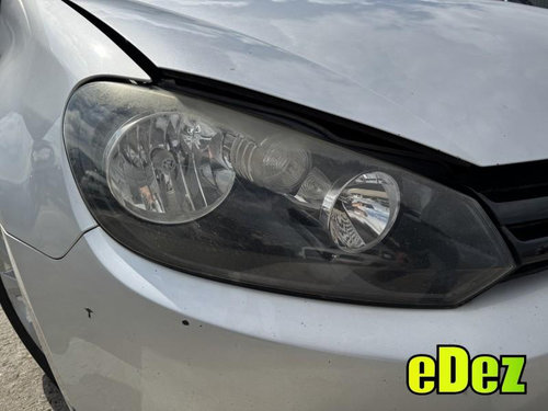 Far dreapta Volkswagen Golf 6 (2008-2013)