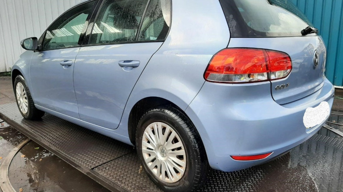 Far dreapta Volkswagen Golf 6 2009 HATCHBACK 1.6 TDI