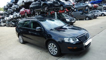 Far dreapta Volkswagen Passat B6 2010 Break 1.6 TD...