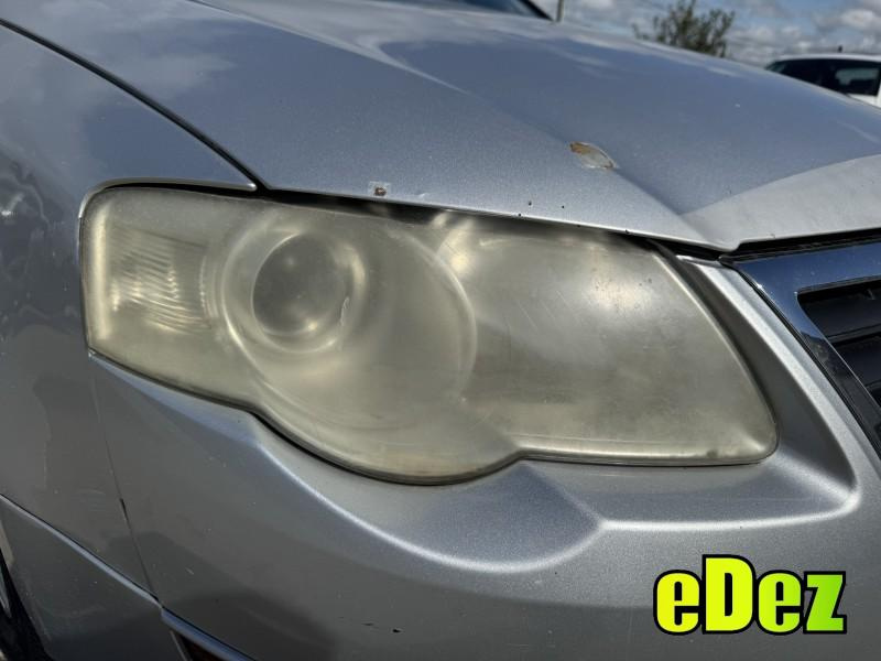 Far dreapta Volkswagen Passat B6 3C (2005-2010)