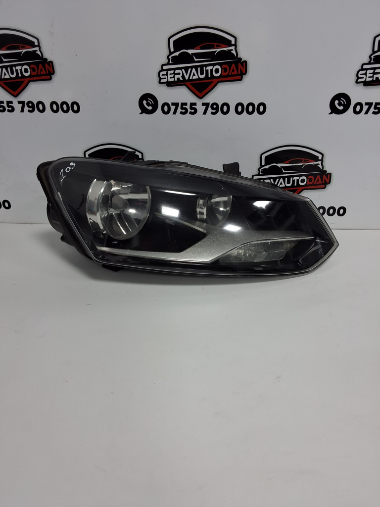Far dreapta Volkswagen Polo 5 (2009-2017) [6R] 1.2 Motorina 2013, FĂRĂ COD / VOLAN STANGA