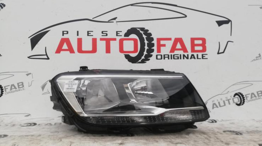 Far dreapta Volkswagen Tiguan 5n halogen an 2016-2017-2018-2019-2020 fara defecte 2W7WVVP428