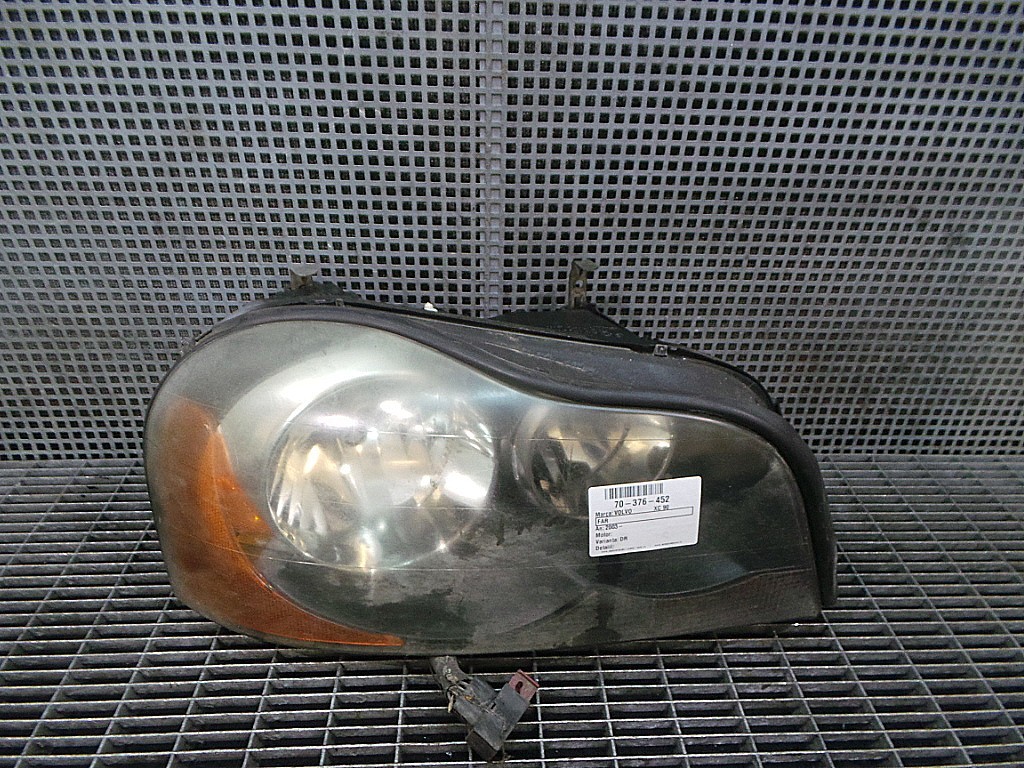 FAR DREAPTA VOLVO XC 90 XC 90 - - (2002 2007)