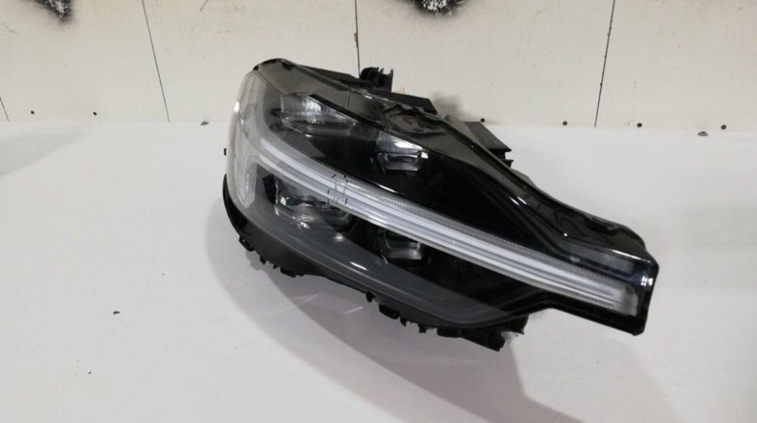 Far dreapta Volvo XC60 An 2020 2021 cod 32342515 FULL LED