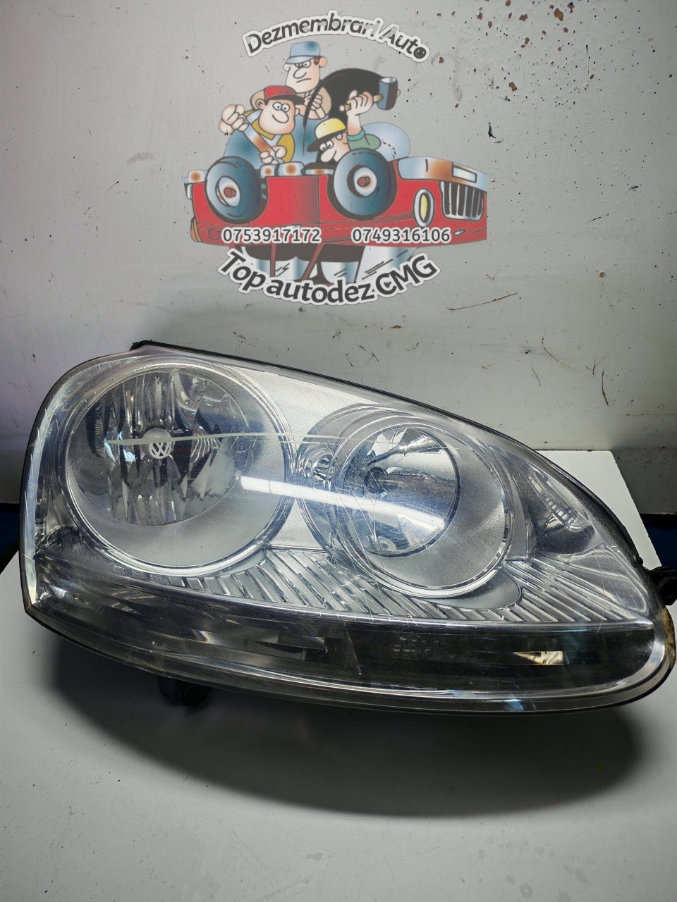 Far dreapta VW Golf 5 halogen Europa
